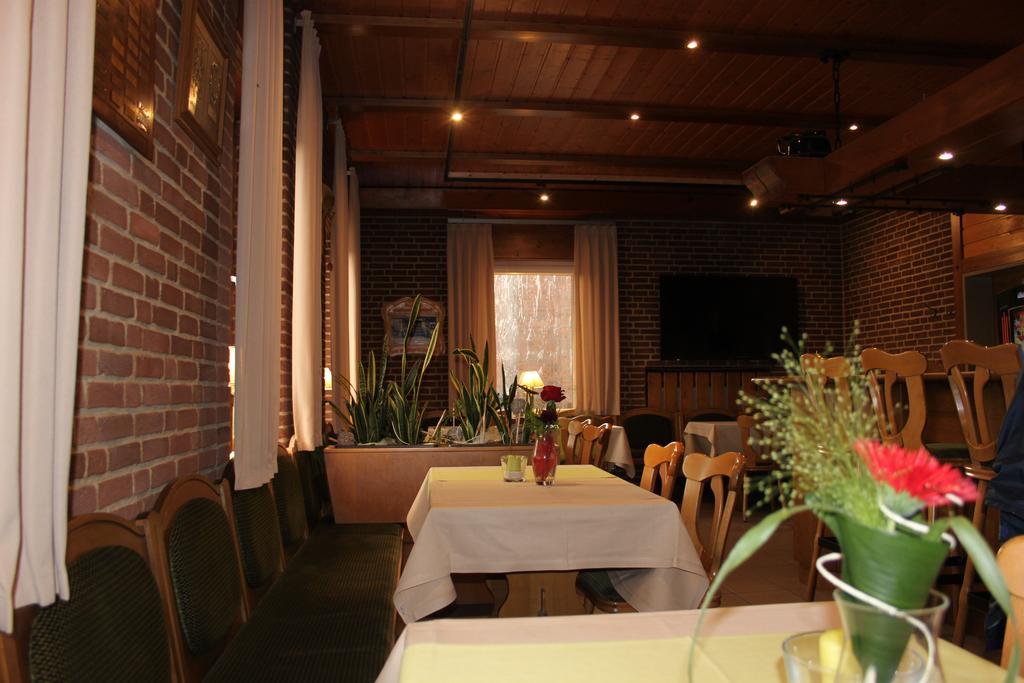 Gasthof Tepferdt Rees Exterior photo